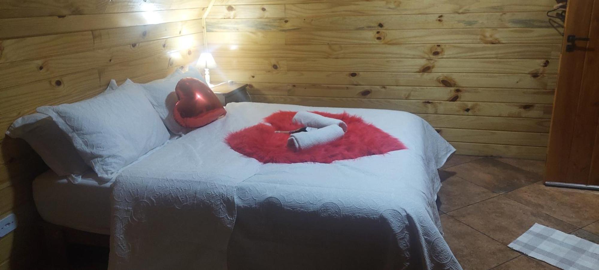 Hotel Chale Com Hidromassagem Da Vick Campos do Jordão Exterior foto